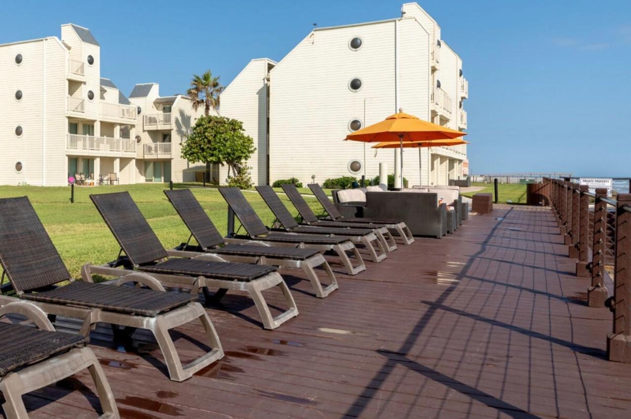 Ocean Breeze Retreat 2Bed 2Bath, Heated Pool! Apartamento South Padre Island Exterior foto