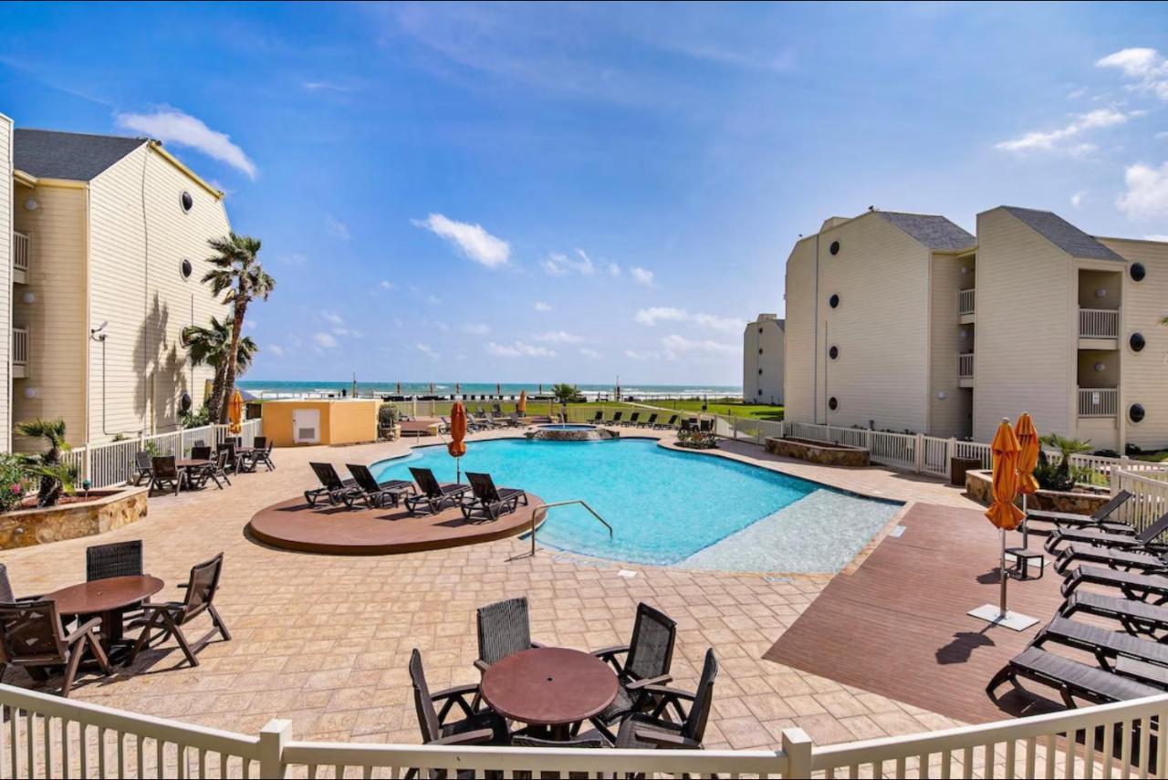 Ocean Breeze Retreat 2Bed 2Bath, Heated Pool! Apartamento South Padre Island Exterior foto